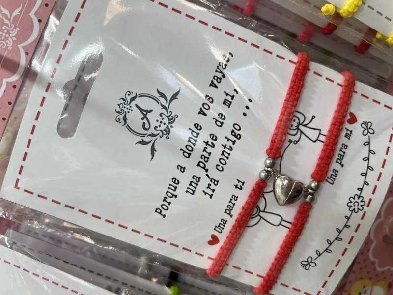 Pulseras imantadas para compartir